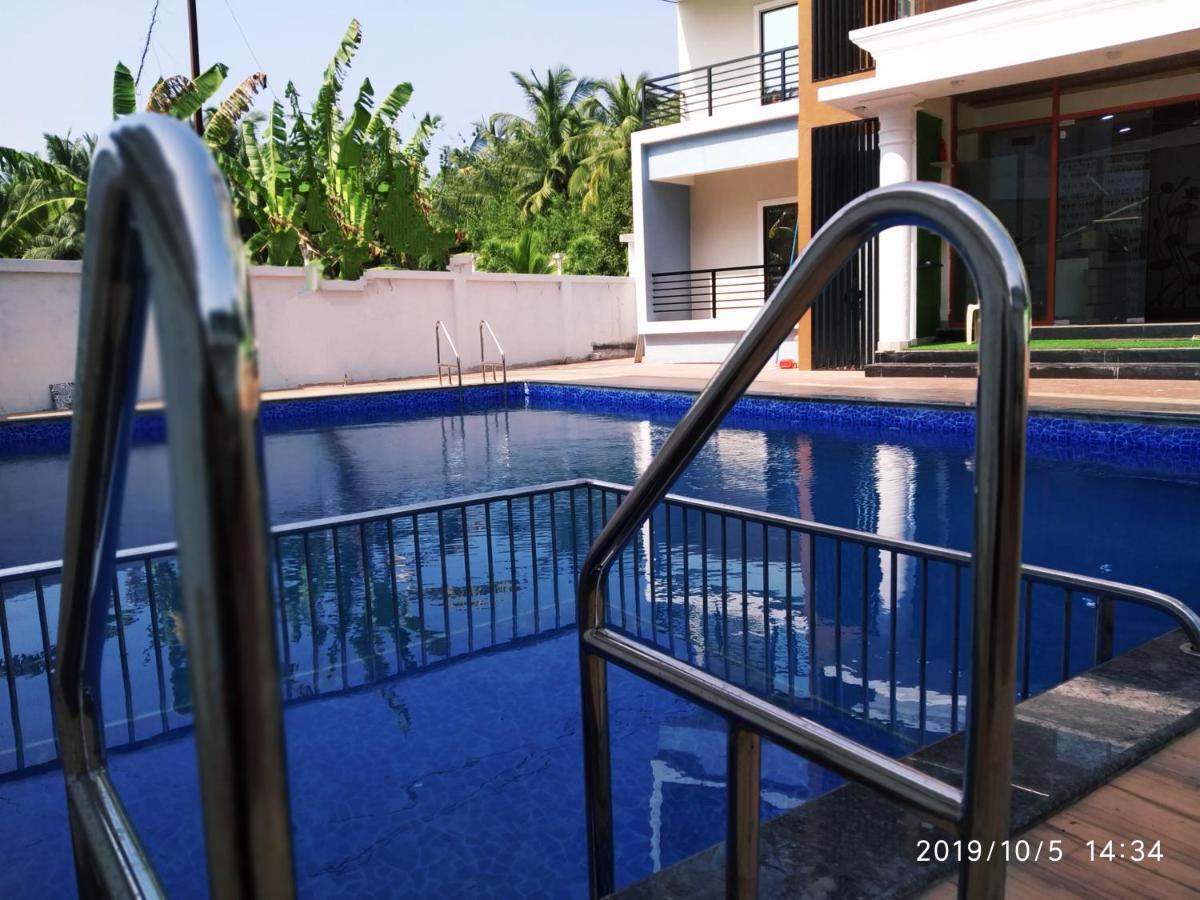 Lotus Hotel Nagaon Beach Alibaug Exterior photo
